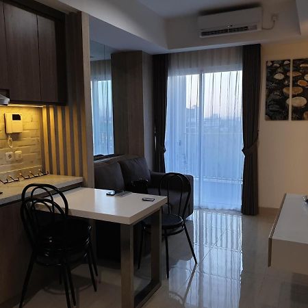 Apartemen Grand Sungkono Lagoon Venetian. Сурабая Экстерьер фото