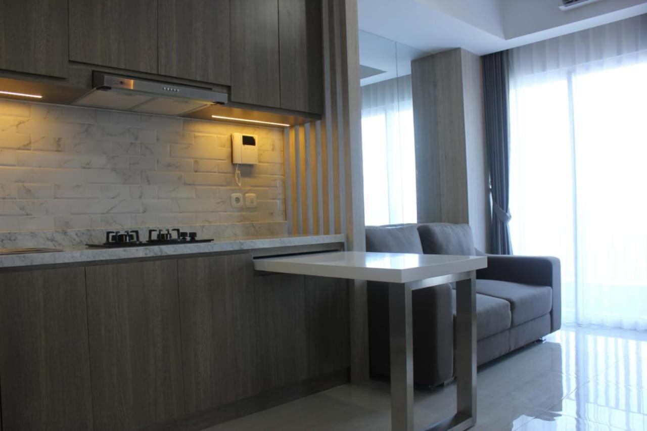 Apartemen Grand Sungkono Lagoon Venetian. Сурабая Экстерьер фото